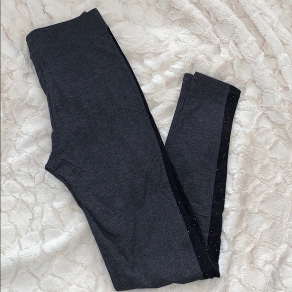 Victoria's Secret pink leggings - Picture 2 of 8